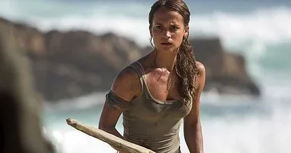 První oficiální fotky z filmu Tomb Raider