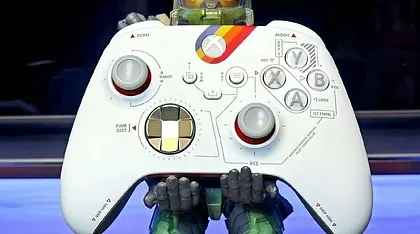Microsoft pravděpodobně plánuje Xbox gamepad s motivem hry Starfield