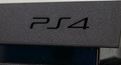 Sony má připravovat i Slim verzi konzole PlayStation 4