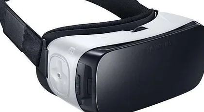 Analytici předpovídají, že se do konce roku 2017 prodá přes 70 milionů VR headsetů