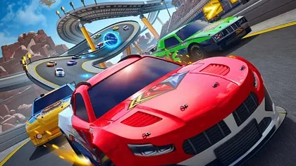 Oznámena závodní hra NASCAR Arcade Rush
