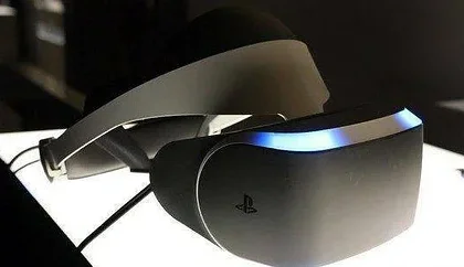Ve vývoji je více jak 100 her pro PlayStation VR, naznačen odklad na druhou polovinu roku