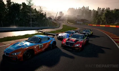 Oznámena hra GTR3 pro PS4 a Xbox One