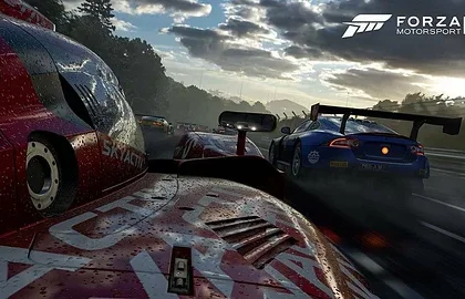 Forza Motorsport 7 si ukousne na pevném disku 100 GB