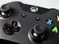 Major Nelson potvrdil, že v balení Xbox One jsou i dvě baterky