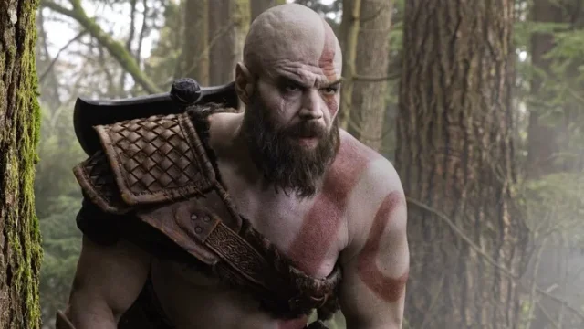 Ryan Hurst se vyjádřil k prvnímu záběru ze seriálu God of War, fanoušci by podle něj neměli věřit všemu, co vidí na internetu