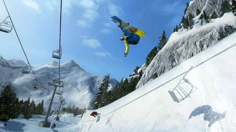 Shaun White Snowboarding