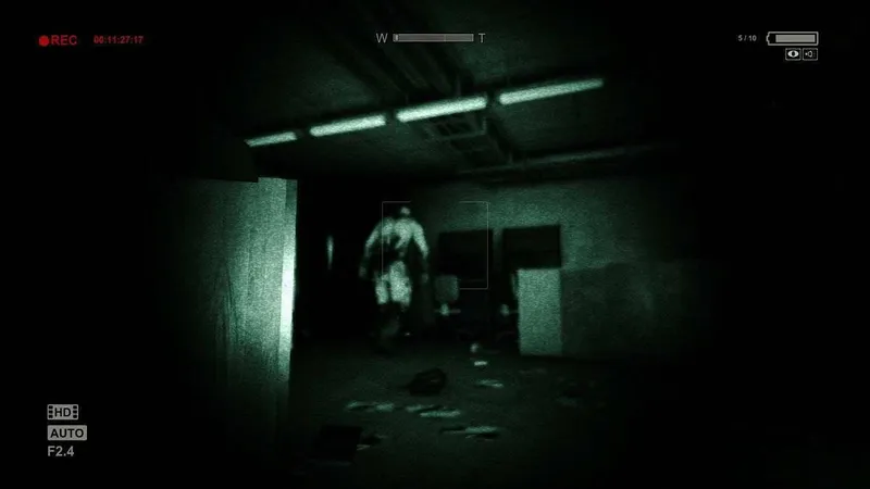 Outlast: Whistleblower