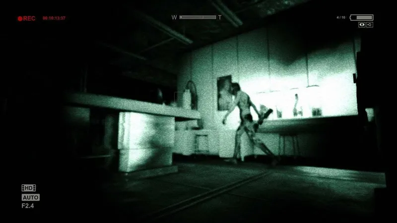 Outlast: Whistleblower