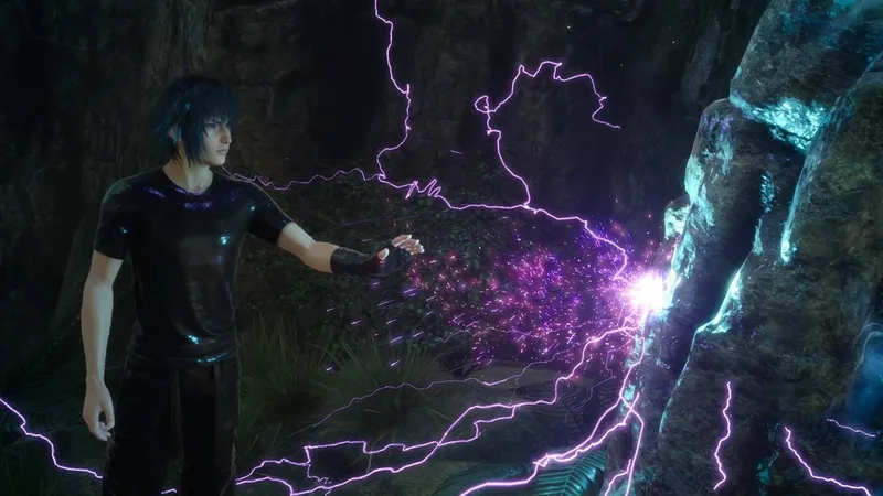 Sony oznámila bundle konozole PlayStation 4 Slim s hrou Final Fantasy XV