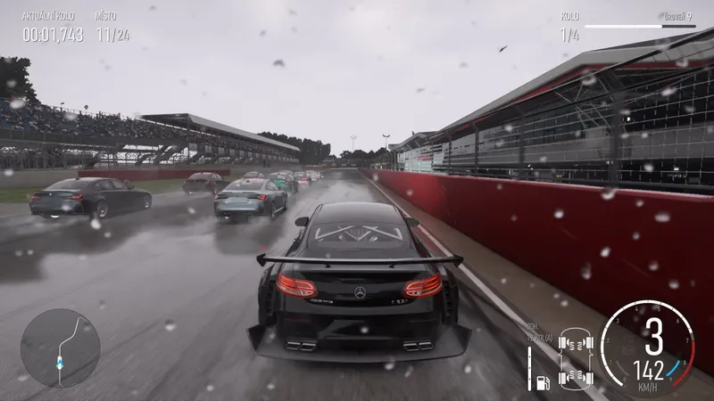 18 minut dlouhé video z hraní závodní hry Forza Motorsport