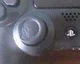 Sony se vyjádřila k problémům s materiálem u analogových páček Dualshocku 4